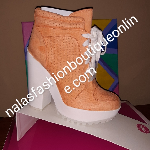 New Suede Platform High Heel Booties - Picture 2 of 6